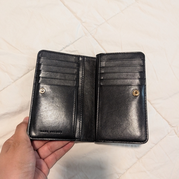 Marc Jacobs Black Leather Wallet - Picture 3 of 15